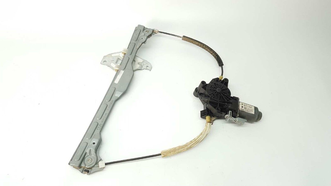 ÖN SAĞ ELEKTRİKLİ CAM KRİKO 301 C ELYSEE