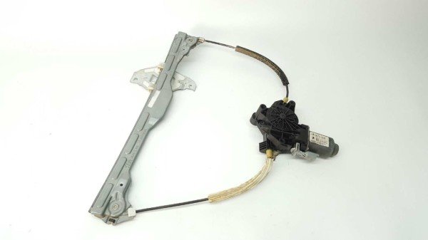 ÖN SAĞ ELEKTRİKLİ CAM KRİKO 301 C ELYSEE
