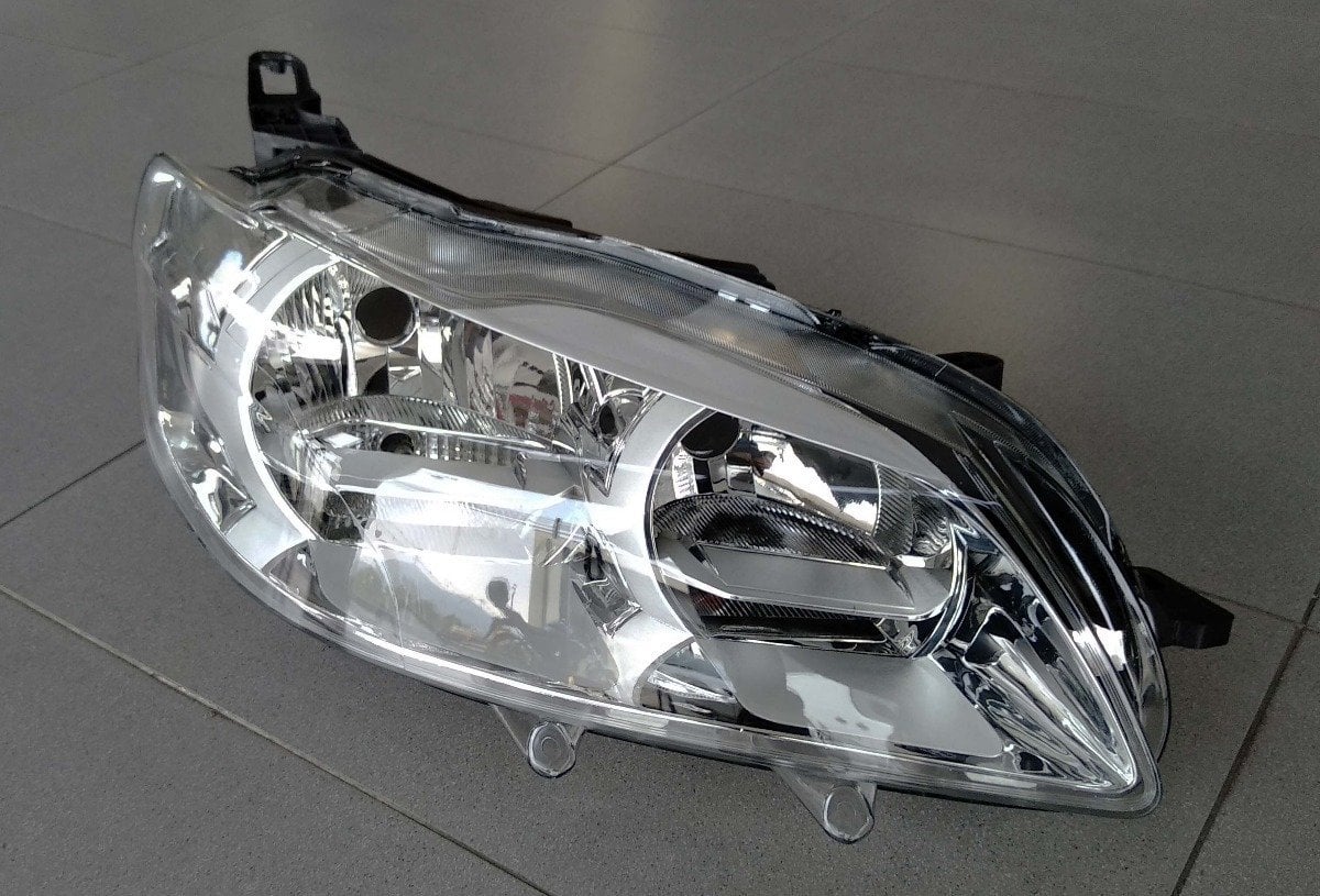 ÖN FAR KOMPLE SAĞ  301 ( GÜNDÜZ FARLI 6,5v AMPÜLLÜ )