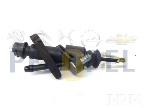 CORSA C COMBO C 02- BM DEBRİYAJ MERKEZİ : ÜST