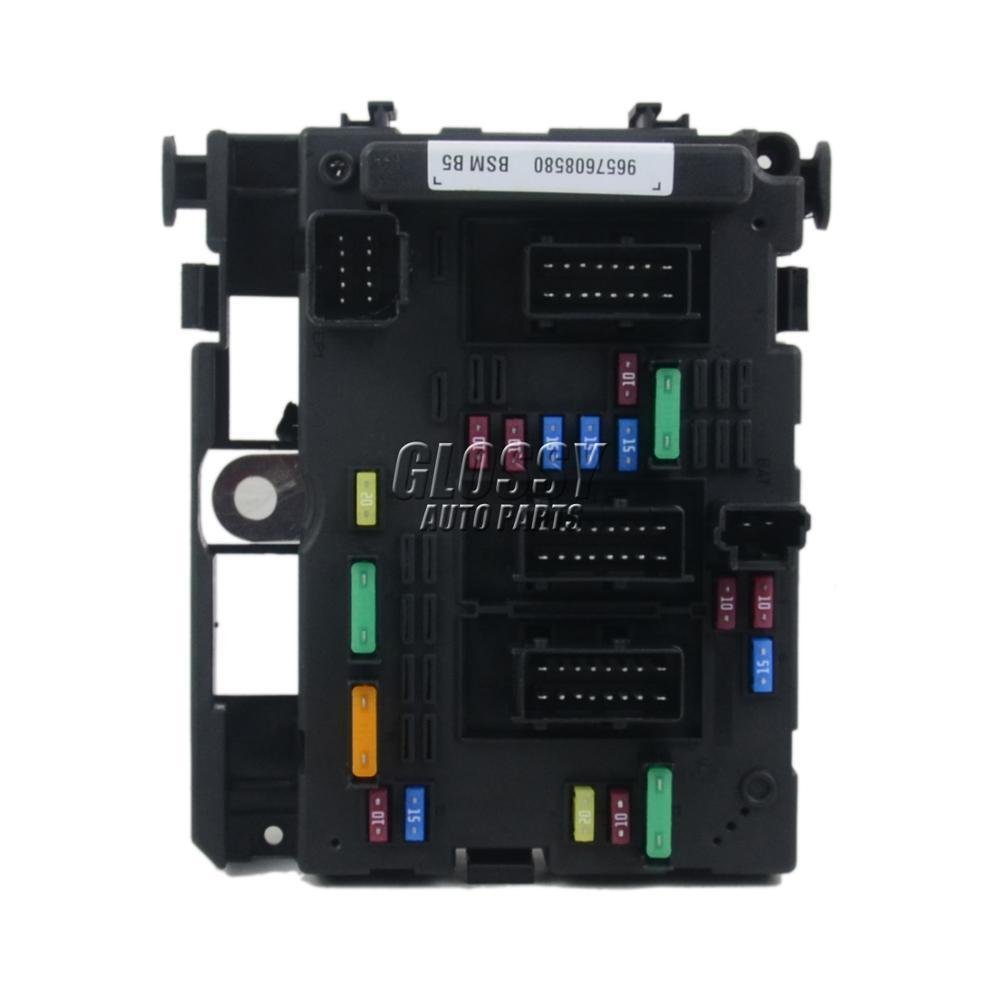 206/307 02- BM MOTOR İÇİ SİĞORTA KUTUSU
