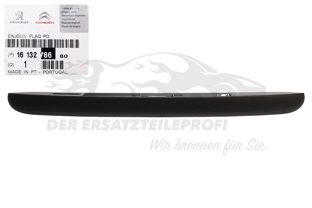 BAGAJ KAPAK ÇİTASI PLAKA LAMBA BAKALİTİ  PARTNER TEPEE & CITROEN BERLİNGO 2010-->