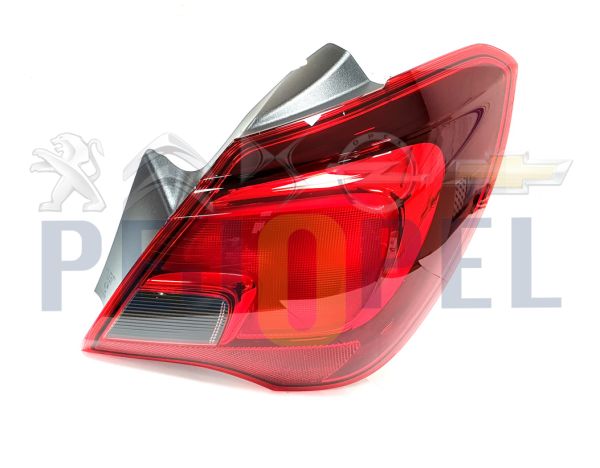 Opel Corsa E Stol Lambası Dış Sağ (2016 sonrası) 5 Kapı